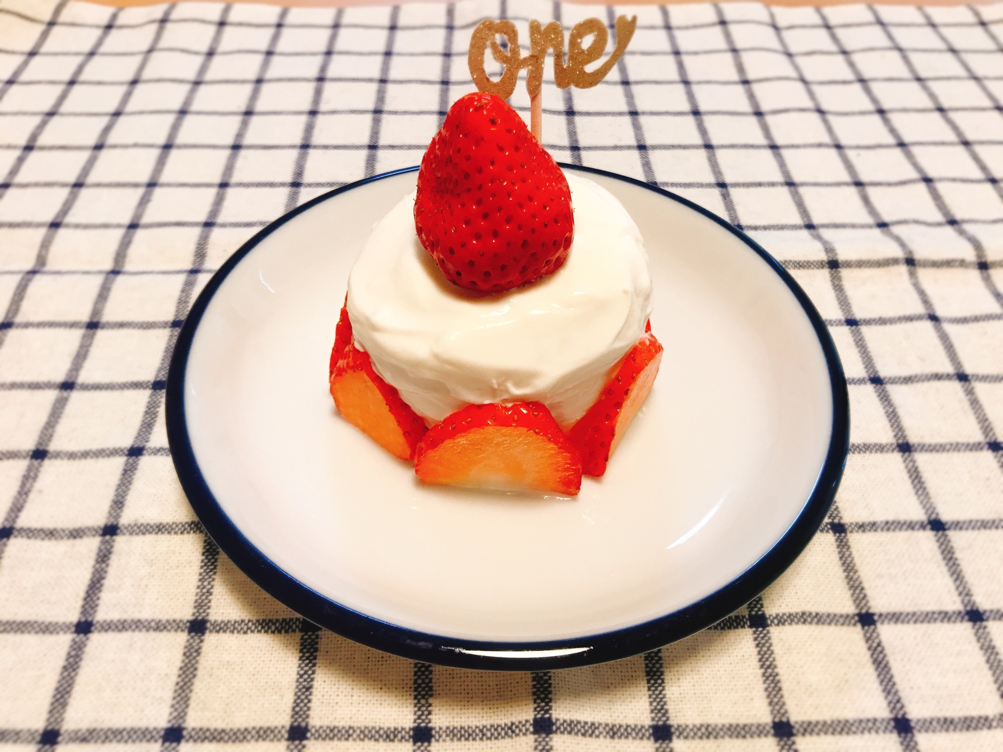 1歳のお祝いに 食パンとヨーグルトで作るケーキ レシピ 作り方 By Cocopoteito 楽天レシピ