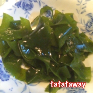 刺身ワカメのゴマ油とポン酢和え レシピ 作り方 By Tatataway 楽天レシピ