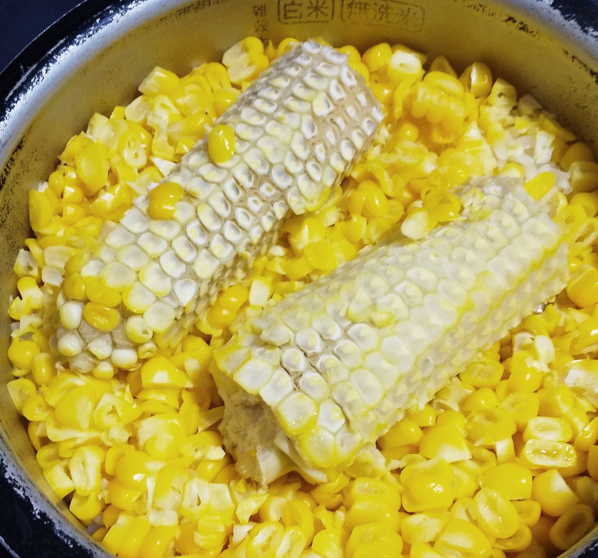 ☆とうもろこし☆まるごと炊き込みご飯