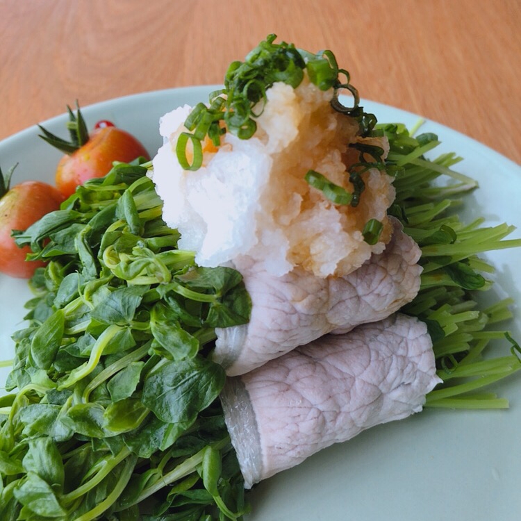 包丁いらず 豆苗のロール冷しゃぶ レシピ 作り方 By 食いしん坊の厨房 楽天レシピ