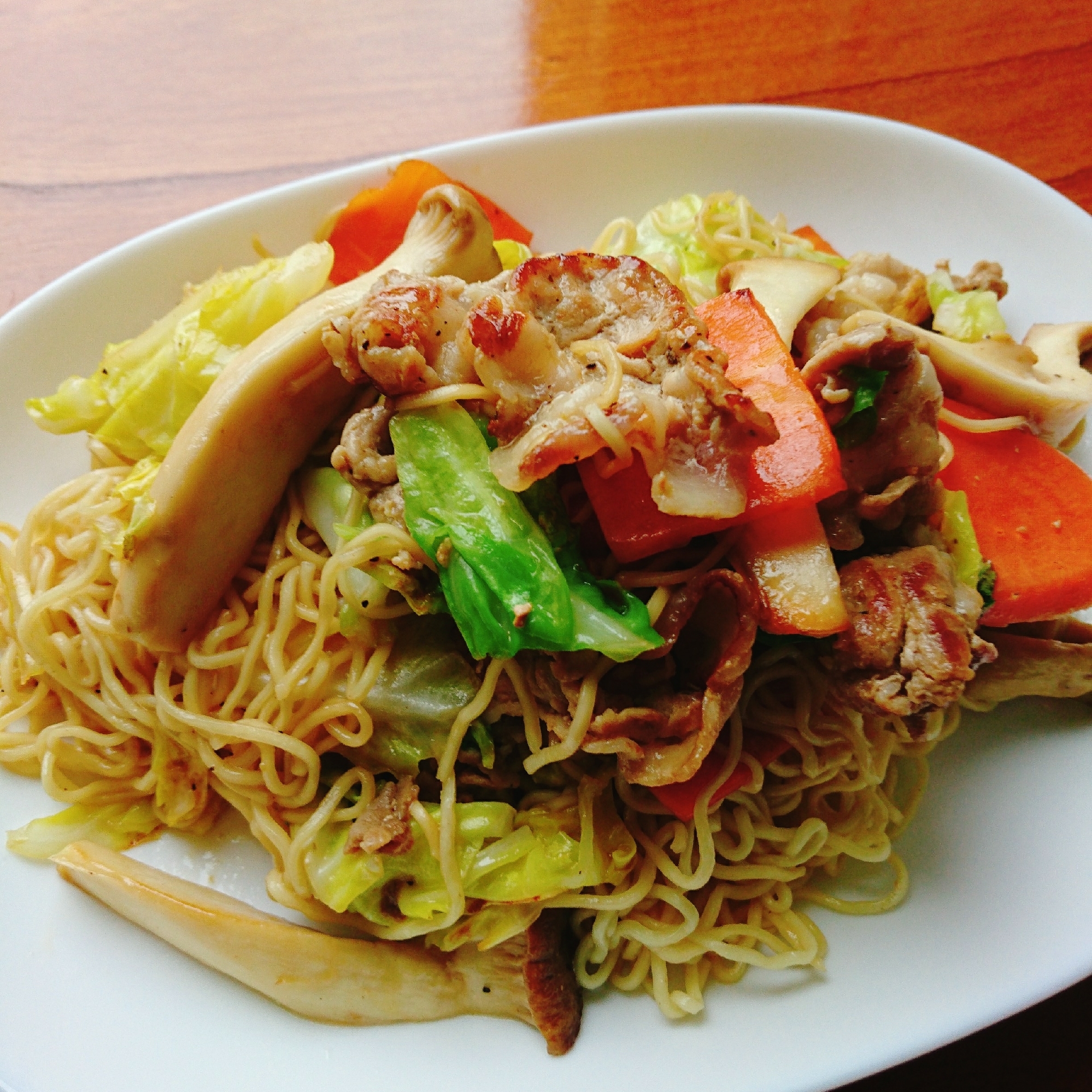 マルちゃん正麺アレンジ 豚骨焼きそば