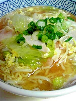 シャキシャキレタスde贅沢インスタントラーメン レシピ 作り方 By Barba 楽天レシピ