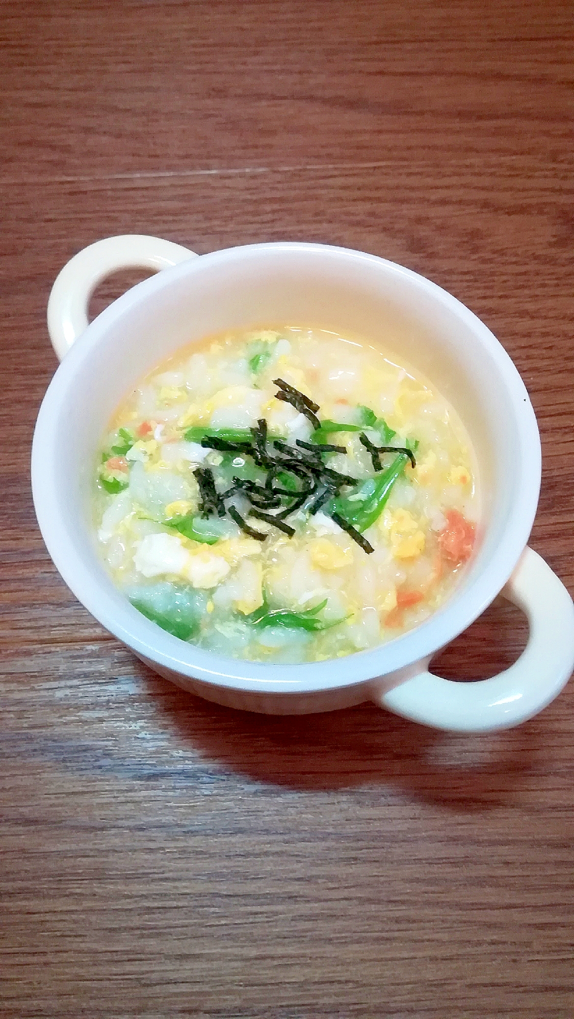 彩り華やか 鮭フレークと水菜の卵雑炊 レシピ 作り方 By みずたまsweet 楽天レシピ