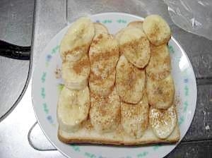 朝食に♪とろうまバナナトースト