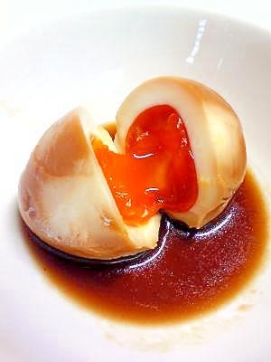 半熟味卵 にんにく風味の醤油味でおつまみにも レシピ 作り方 By Kurukuruboys 楽天レシピ