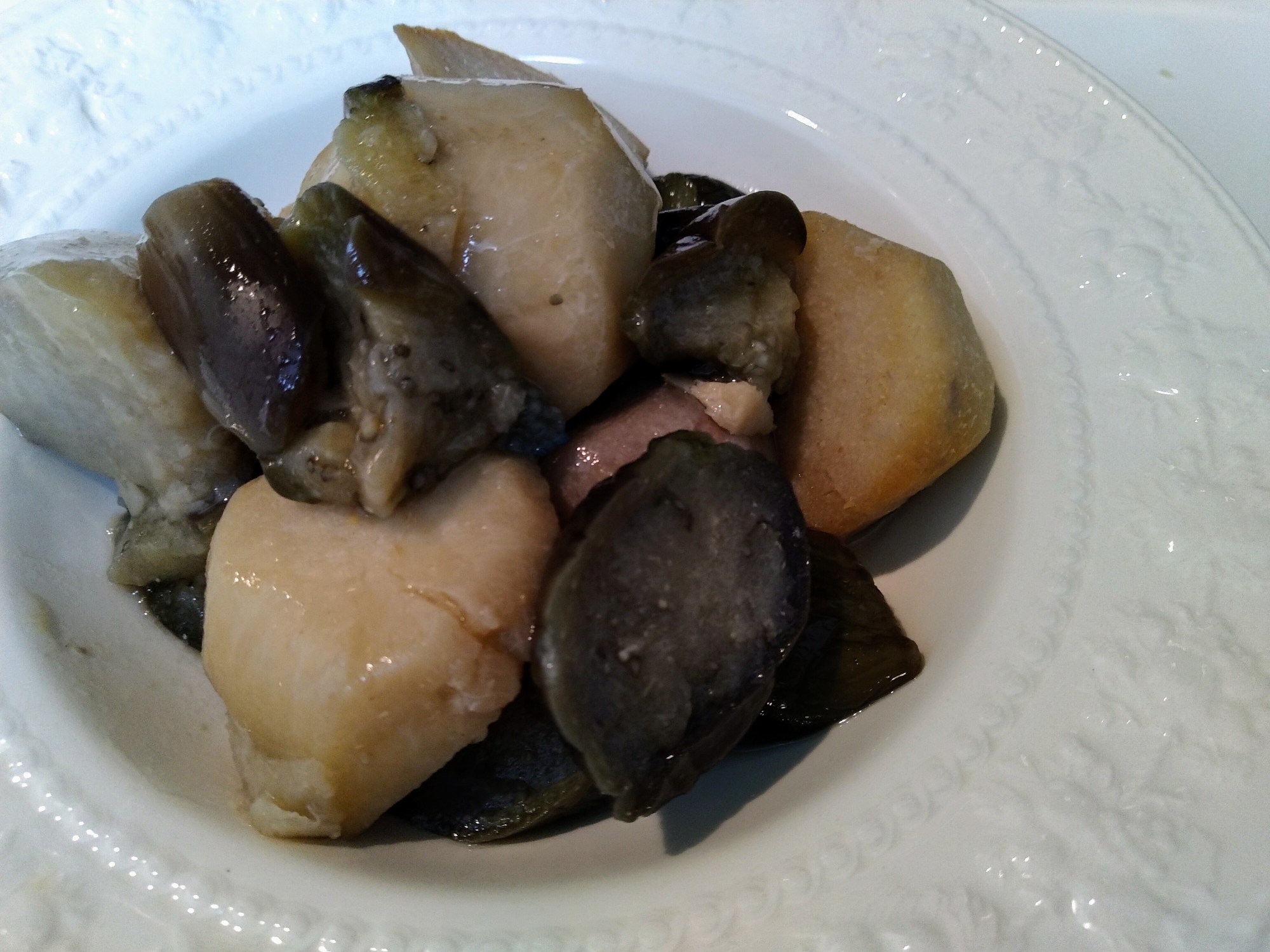 里芋と茄子の味噌煮込み